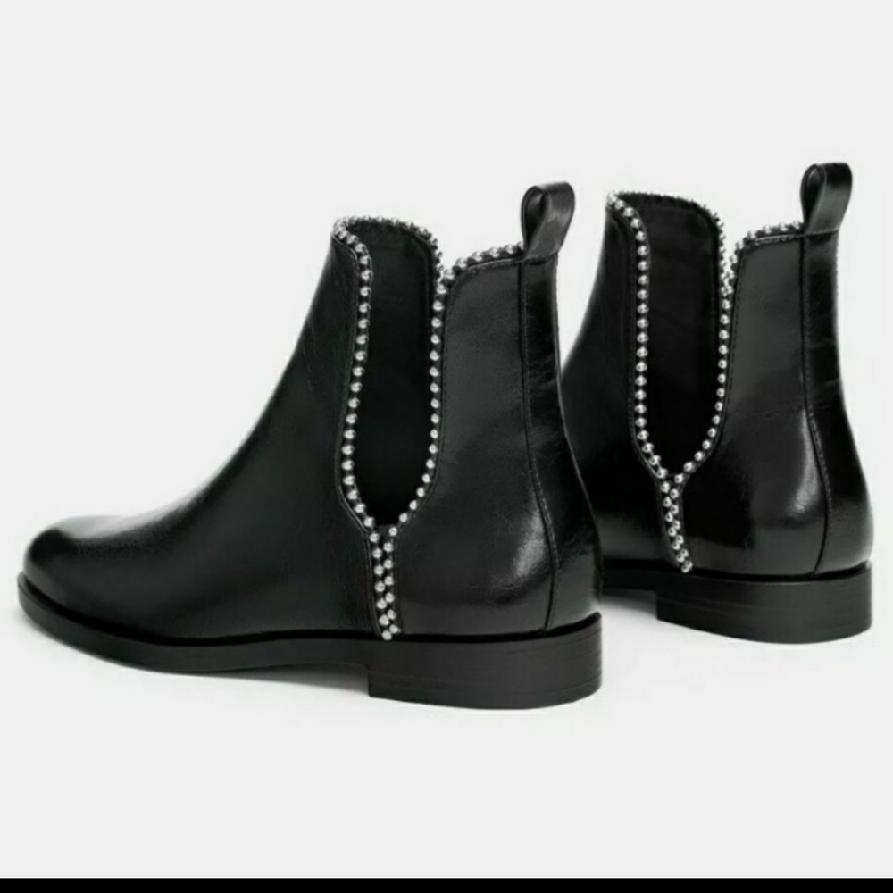 Like New Zara flat cut out studded black ankle boot